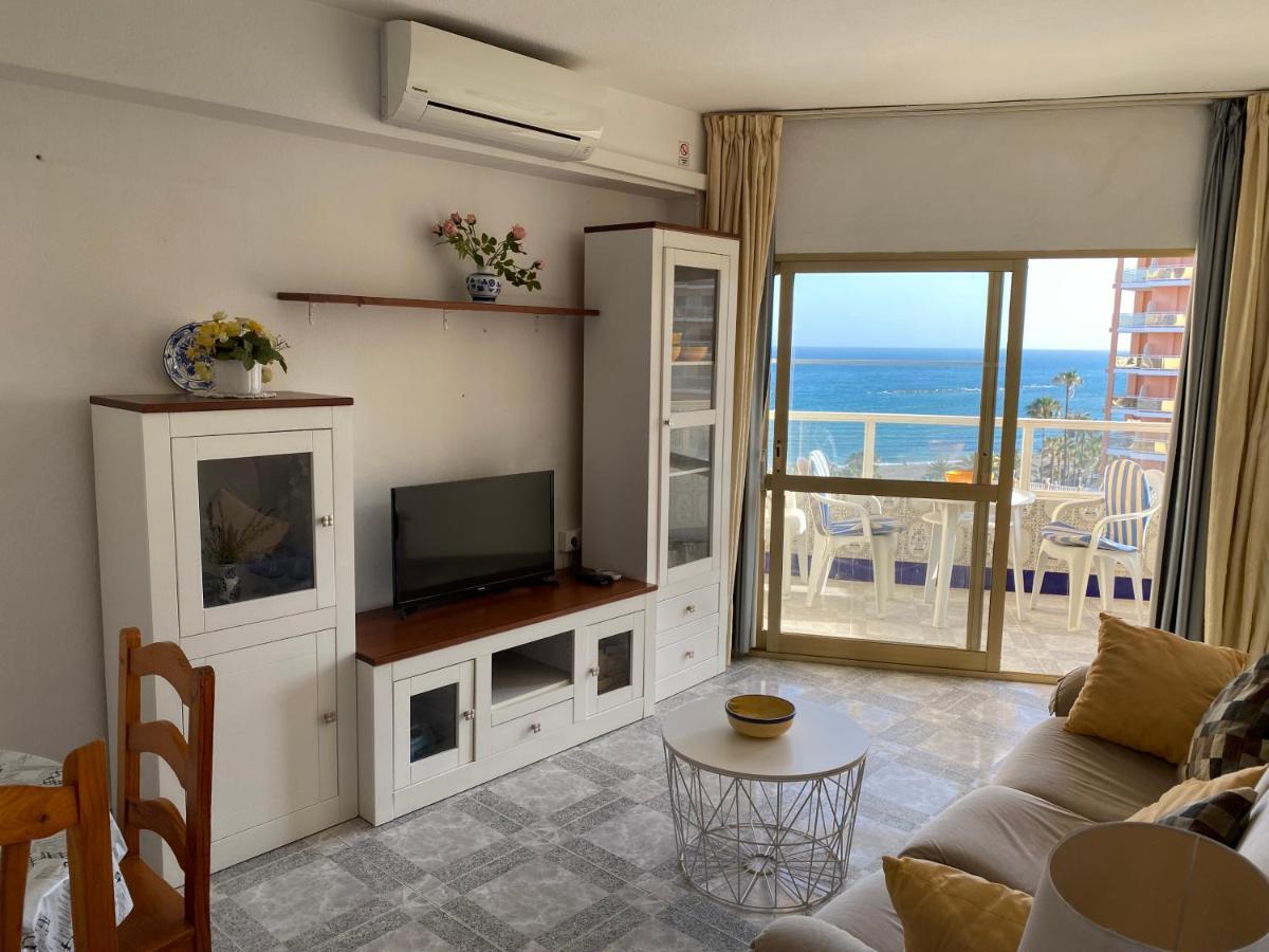 Cozy Apartment With First Line Seaview In Perfect Location, Near The Marina Benalmadena Ngoại thất bức ảnh