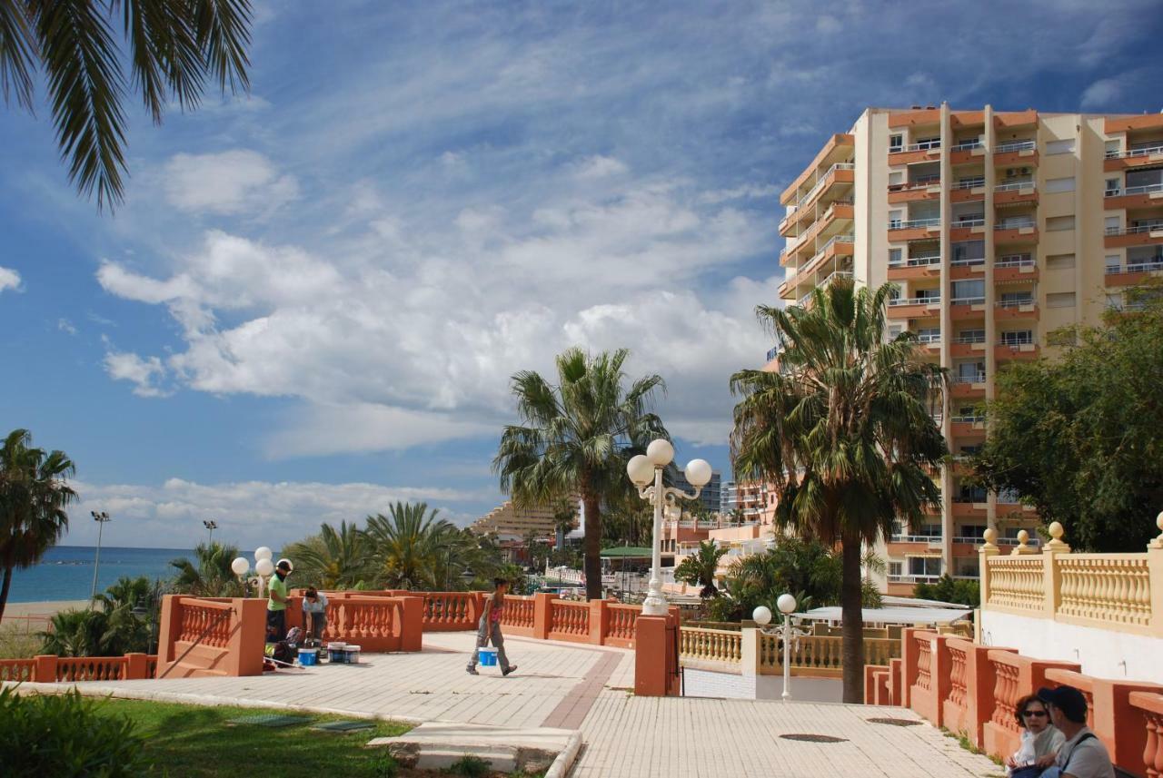 Cozy Apartment With First Line Seaview In Perfect Location, Near The Marina Benalmadena Ngoại thất bức ảnh