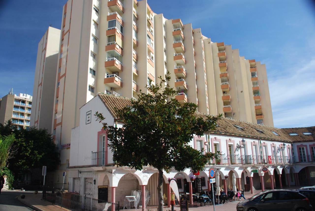 Cozy Apartment With First Line Seaview In Perfect Location, Near The Marina Benalmadena Ngoại thất bức ảnh